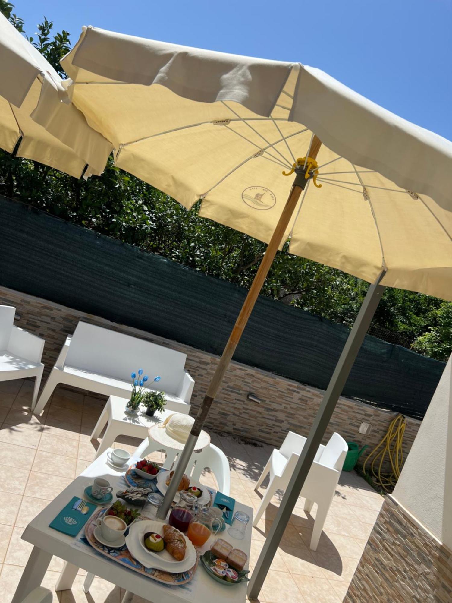 Villa Dolce Vita Rooms Кастеллуццо Екстер'єр фото